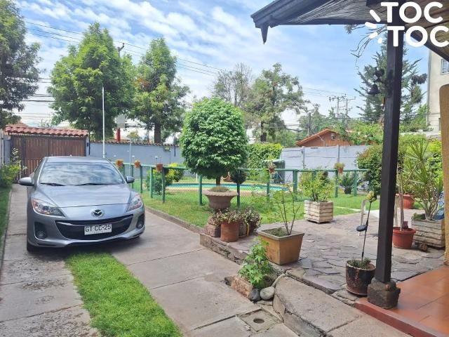 Casa en arriendo en La Cisterna, Metropolitana