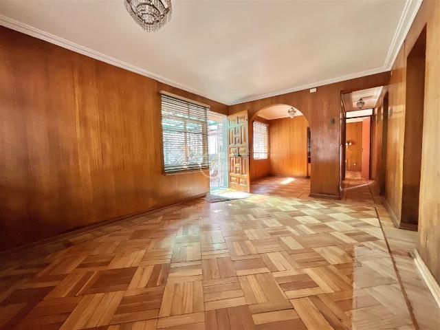 Casa en arriendo en La Cisterna, Metropolitana