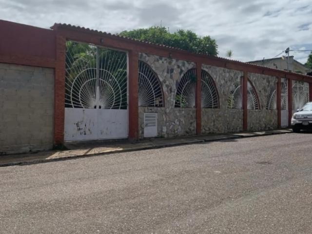 Casa en venta en Anaco, Amazonas