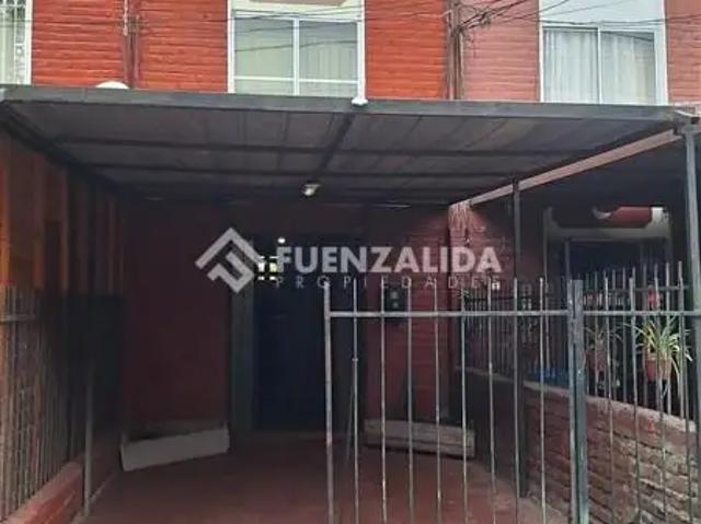 Casa en venta en Los Quillayes, Provincia de Santiago