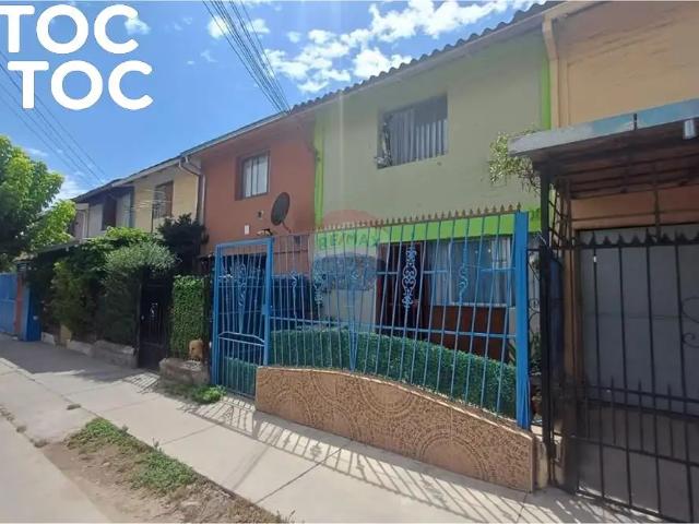 Casa en arriendo en La Granja, Metropolitana