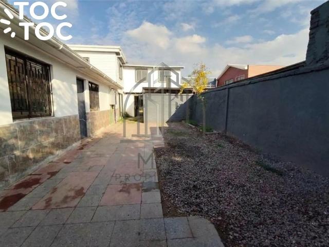 Casa en venta en La Granja, Metropolitana