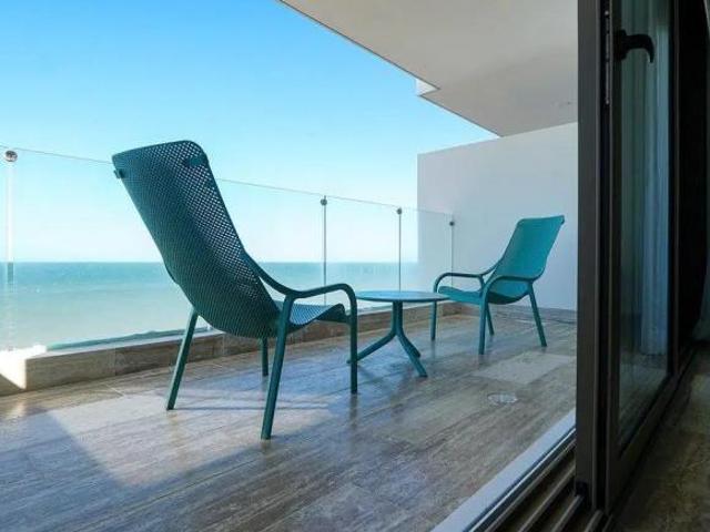 CASA EN LA PLAYA DE TELCHAC FRENTE AL MAR 4 RECÁMARAS