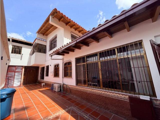 Casa en venta en La Trinidad, Caracas