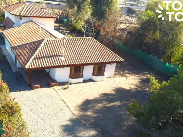 Casa en arriendo en Lampa
