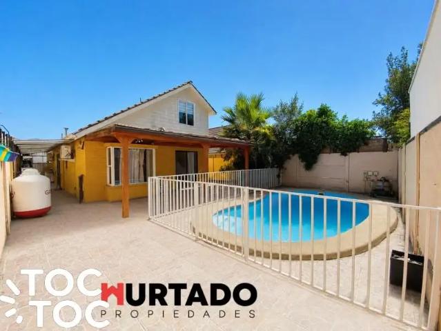 Casa en arriendo en Lampa