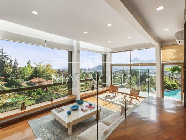 Casa en venta en Las Condes, Metropolitana