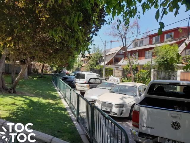 Casa en arriendo en Villa Apolo, Santiago