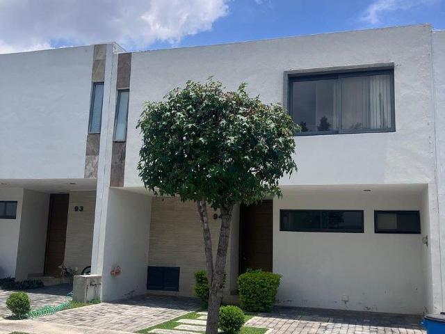 Casa en renta en Tlajomulco De Zúñiga, Jalisco