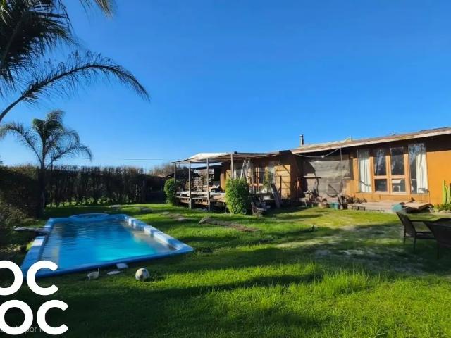 Casa en arriendo en Cajón de Lebu, Limache