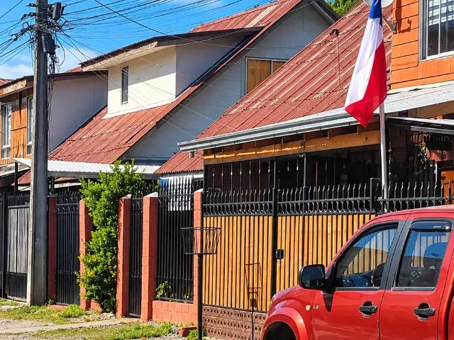 Casa en venta en Villa Las Camelias, Linares