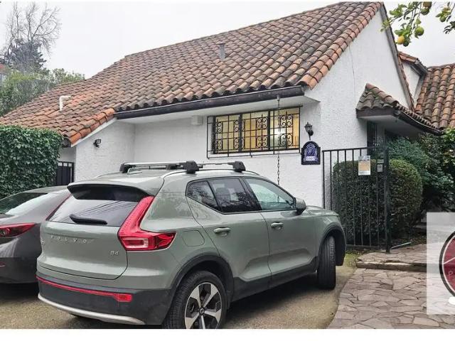 Casa en arriendo en El Rodeo, Metropolitana