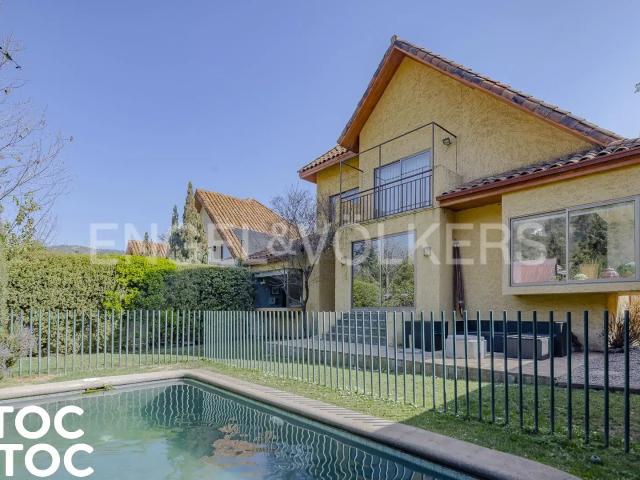 Casa en arriendo en El Rodeo, Metropolitana