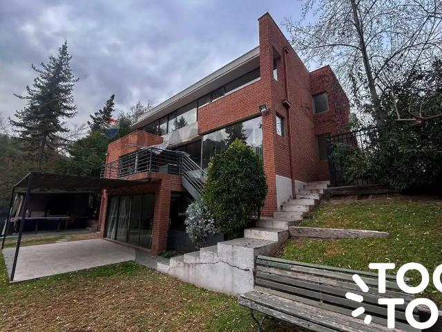 Casa en arriendo en El Rodeo, Metropolitana