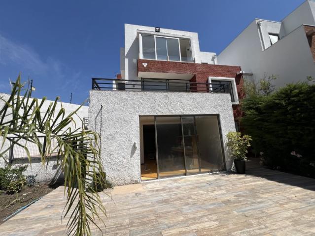 Casa en arriendo en El Rodeo, Metropolitana