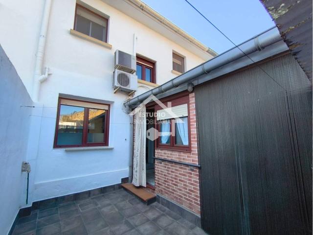 Casa en venta en Estellerria, Navarra