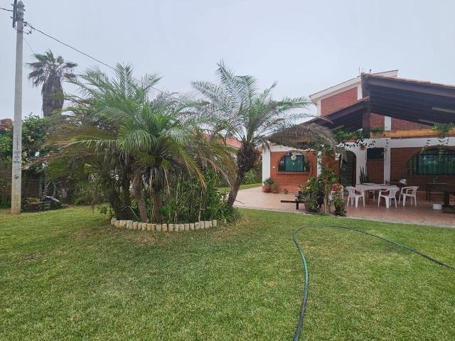 Casa venta en Club de Playa Residencial Solimar, Lurín