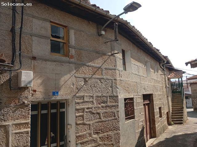 Casa en venta en Monterrei, Ourense