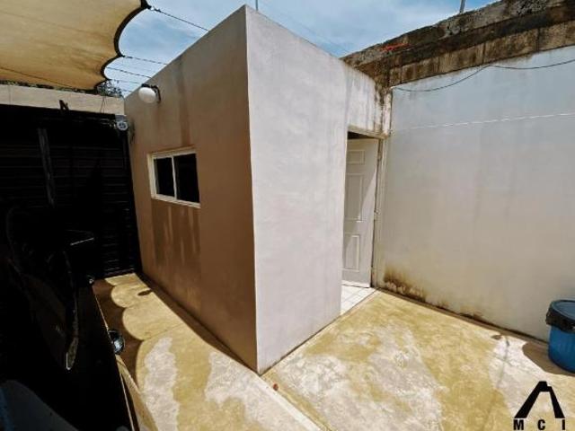 CASA EN MOTUL
