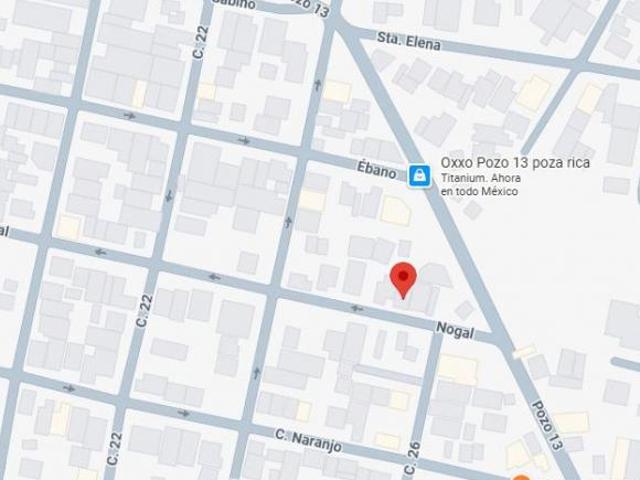 CASA EN NOGAL EN POZA RICA CON UN LOCAL COMERCIAL EN VENTA HIPOTECARIA