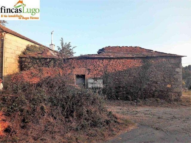Casa en venta en O Corgo