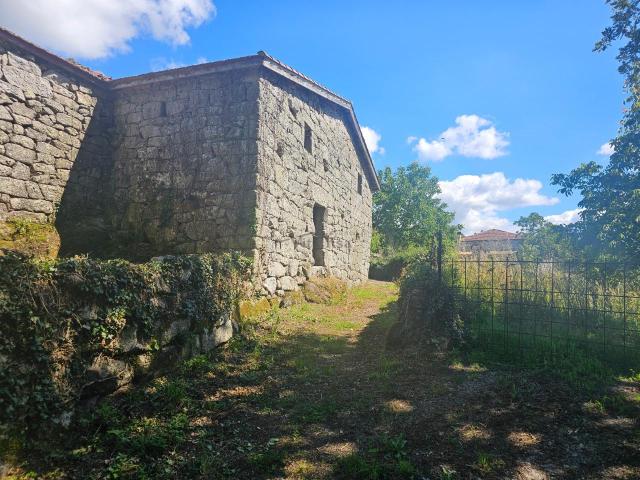 Casa en venta en Vilar de Ordelles, Ourense