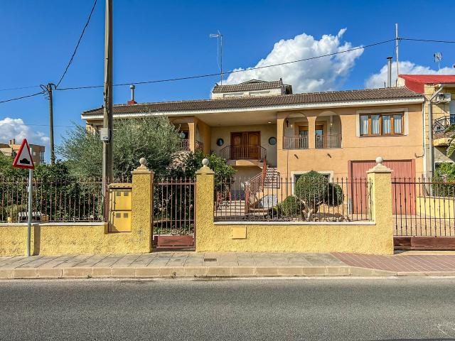 Casa en venta en Ermita-Cruz Cubierta, el Baix Segura / La Vega Baja