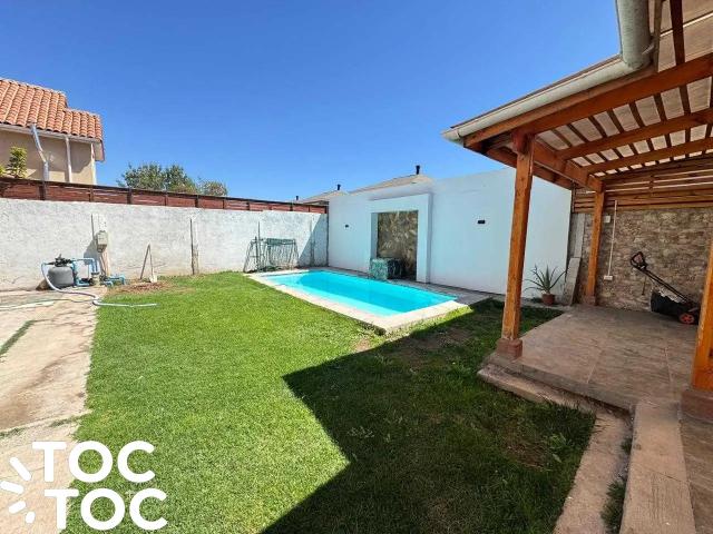 Casa en arriendo en Padre Hurtado, Metropolitana
