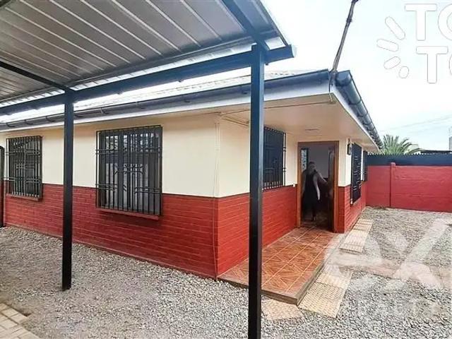 Casa en arriendo en Padre Hurtado, Metropolitana