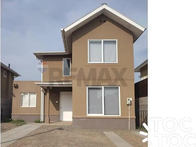 Casa en arriendo en Padre Hurtado, Metropolitana