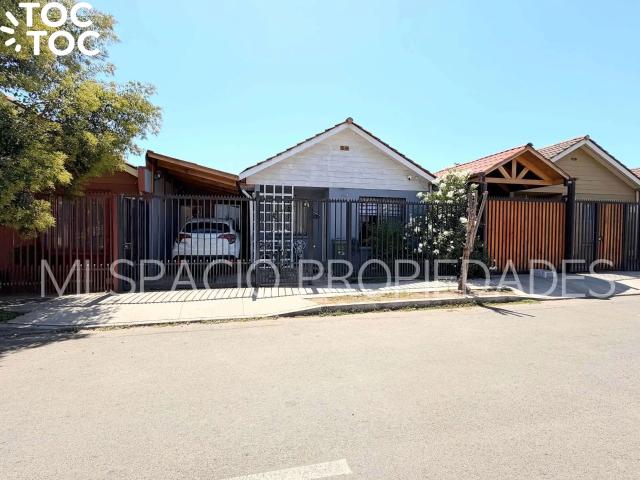 Casa en arriendo en Peñaflor, Metropolitana