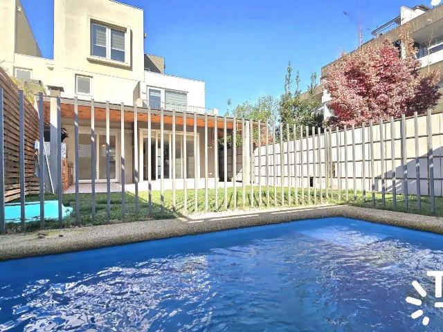 Casa en arriendo en Peñalolen, Metropolitana