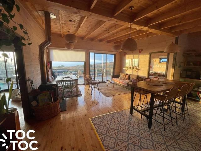 Casa en arriendo en Pichilemu, Libertador General Bernardo O'higgins