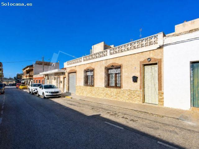 Casa en venta en el Baix Segura / La Vega Baja, Valencia