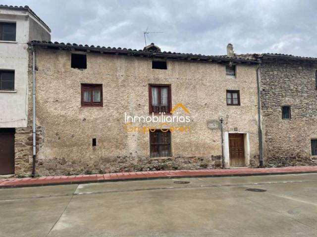 Casa en venta en Ezcaray, La Rioja