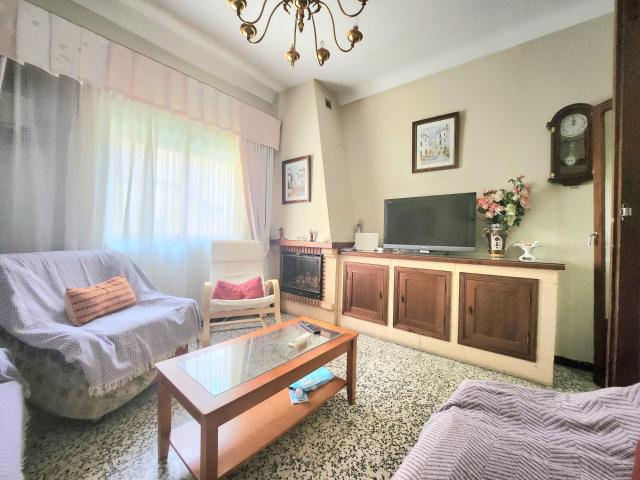 Casa en venta en Alcalá De Guadaíra, Andalucía