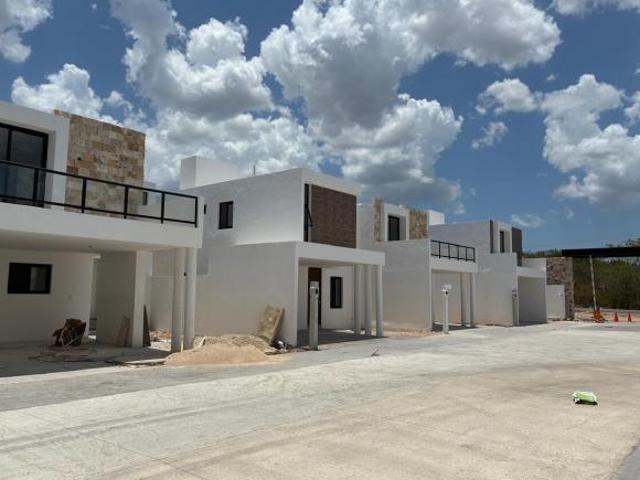 Casa en venta en Temozón, Yucatán