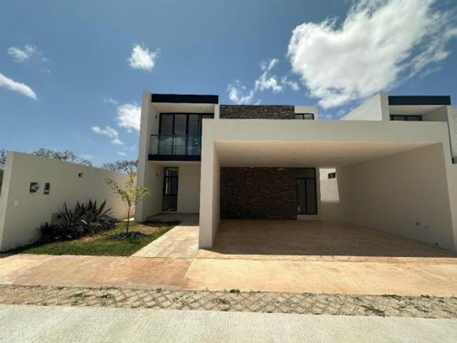 Casa en Pueblo Cholul
