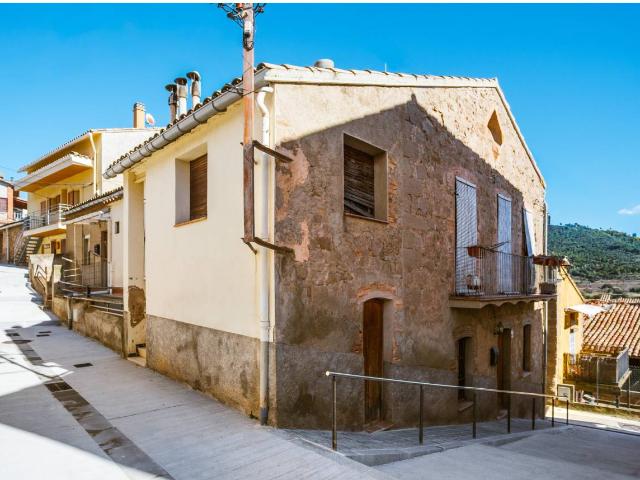 Casa en venta en Berguedà, Catalunya