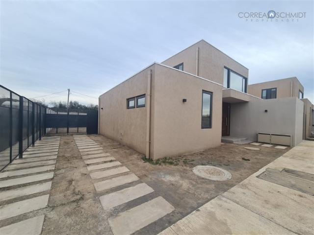 Casa en arriendo en Rancagua, Libertador General Bernardo O'higgins