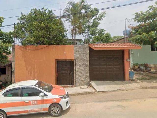 CASA EN REMATE EN ACAYUCAN VERACRUZ