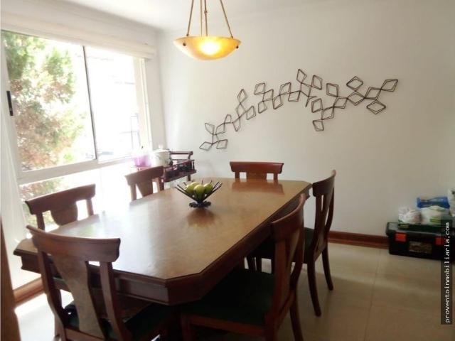 Casa en arriendo en Las Lomas Numero 1, Medellín