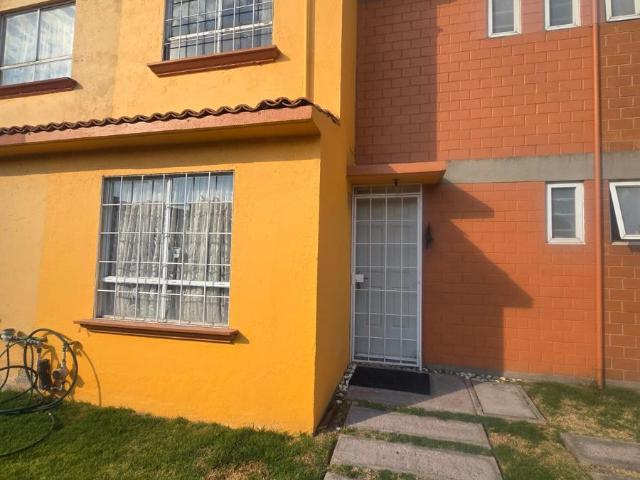 Casa en renta en San Antonio La Isla, Estado de México