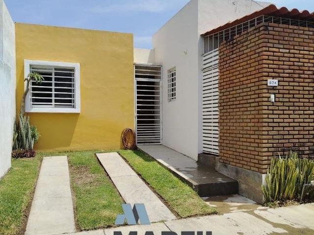 Casa en renta en Villa De Alvarez, Colima