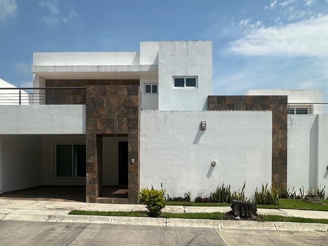 Casa en renta en Bosque Real, Villa de Álvarez