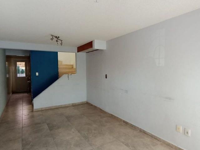 Casa en renta en Fraccionamiento Los Héroes Tecámac, Tecámac