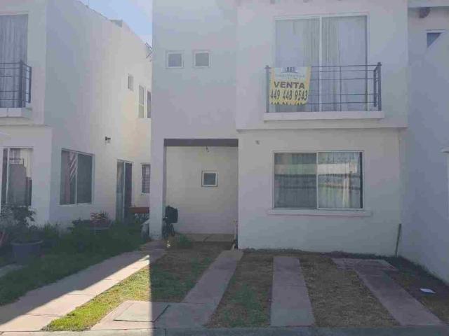 Casa en renta en Frac. Paso Blanco, Fracc. Arboledas de Paso Blanco