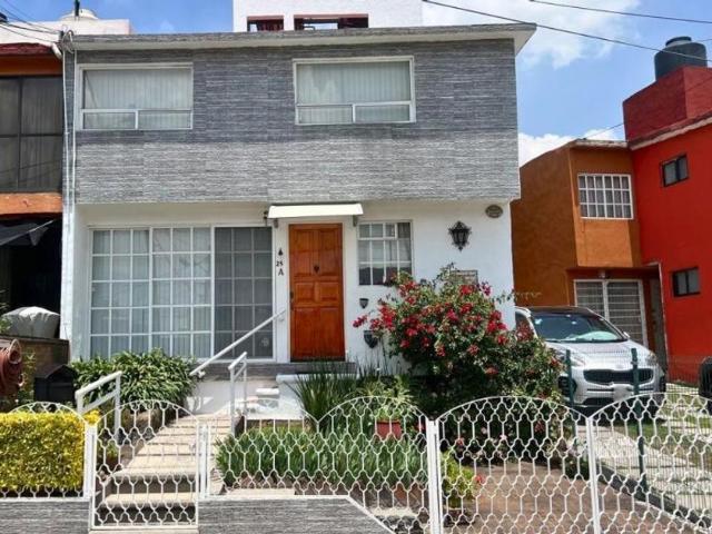 Casa en renta en Tlalnepantla De Baz, Estado de México