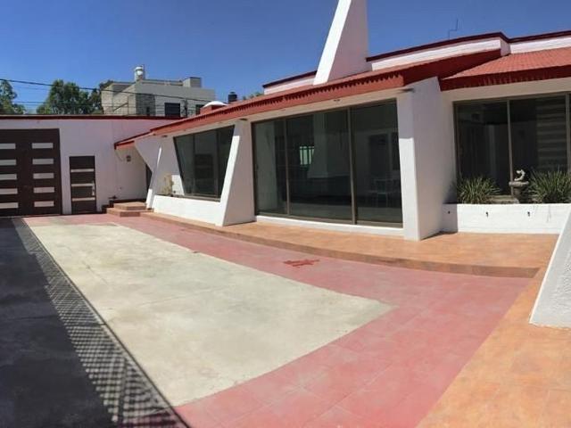 Casa en renta en Tlalnepantla De Baz, Estado de México