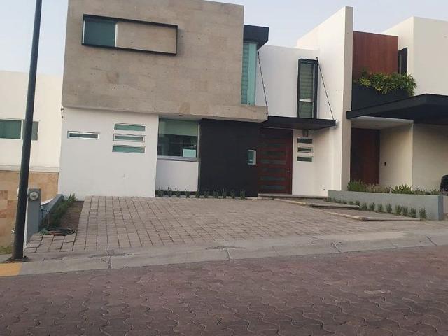 Casa en renta en Huimilpan, Querétaro